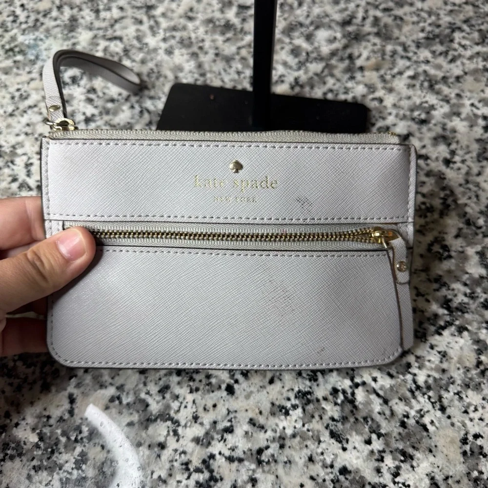 Kate Spade | Leather Wristlet Wallet Minimal